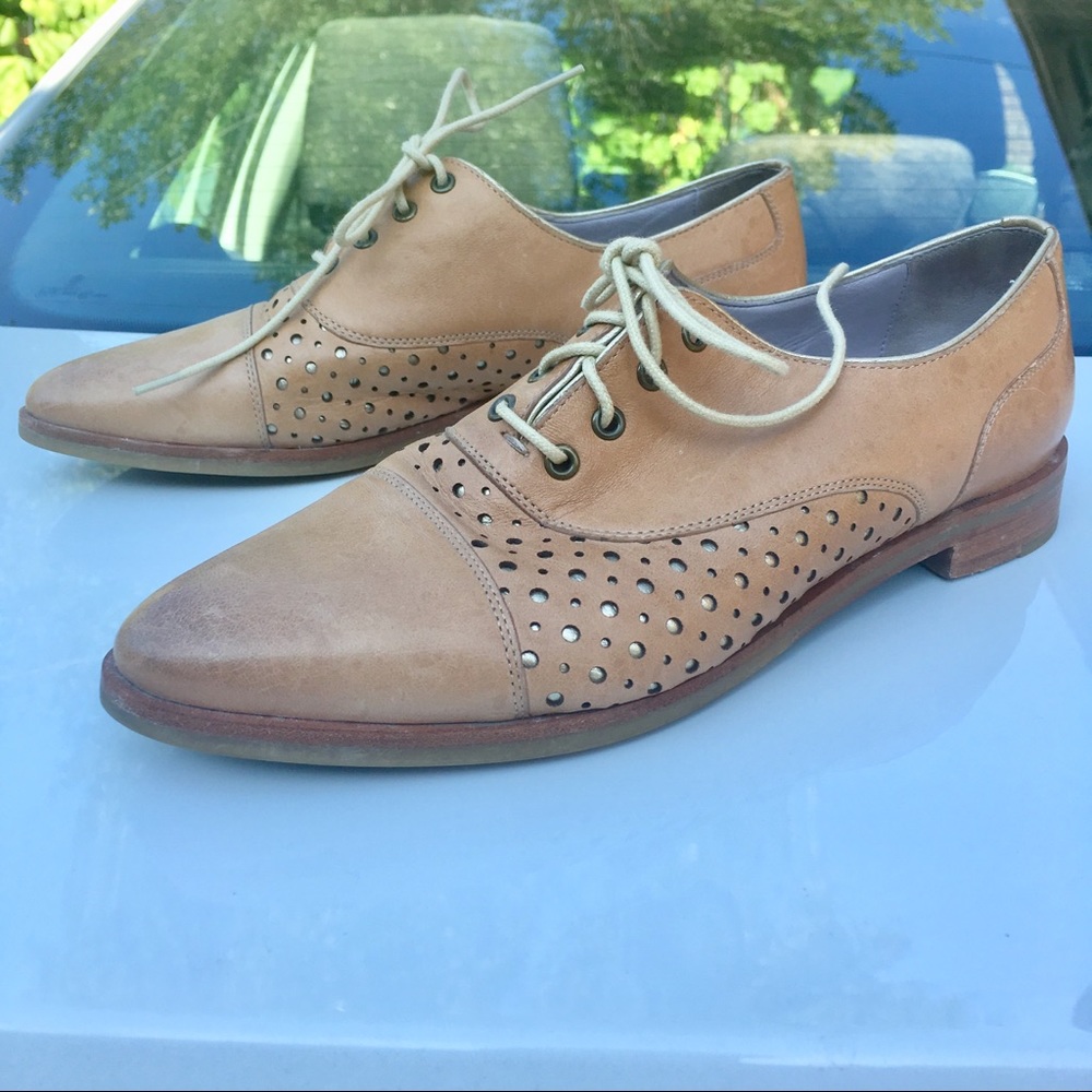 Johnston and Murphy leather oxfords